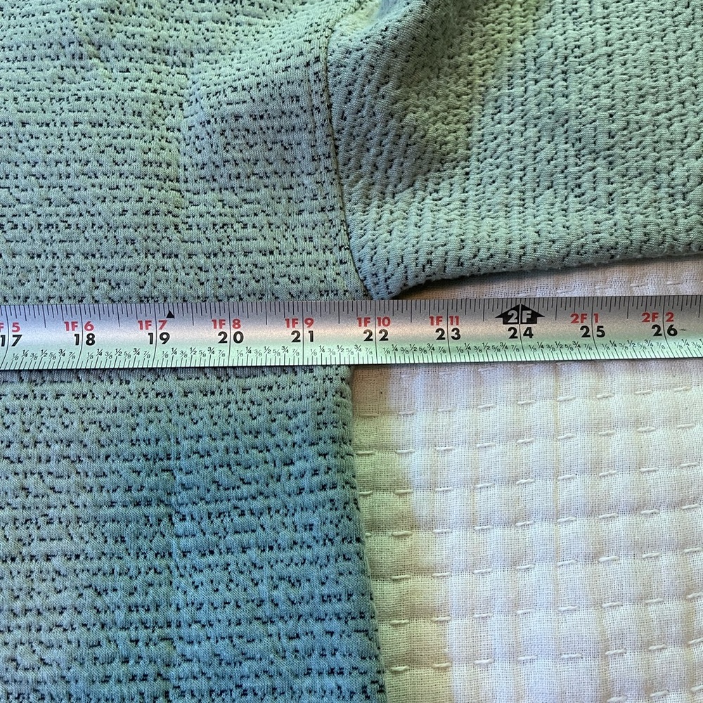 The American Outdoorswoman Blue Knit Sweater - Picture 4 of 7